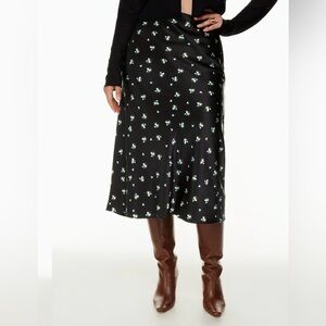 Aritzia Wilfred ambiance silk slip skirt